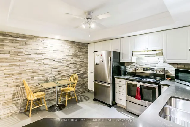 Additional image 9 of 5080 Pinedale Ave Unit 403