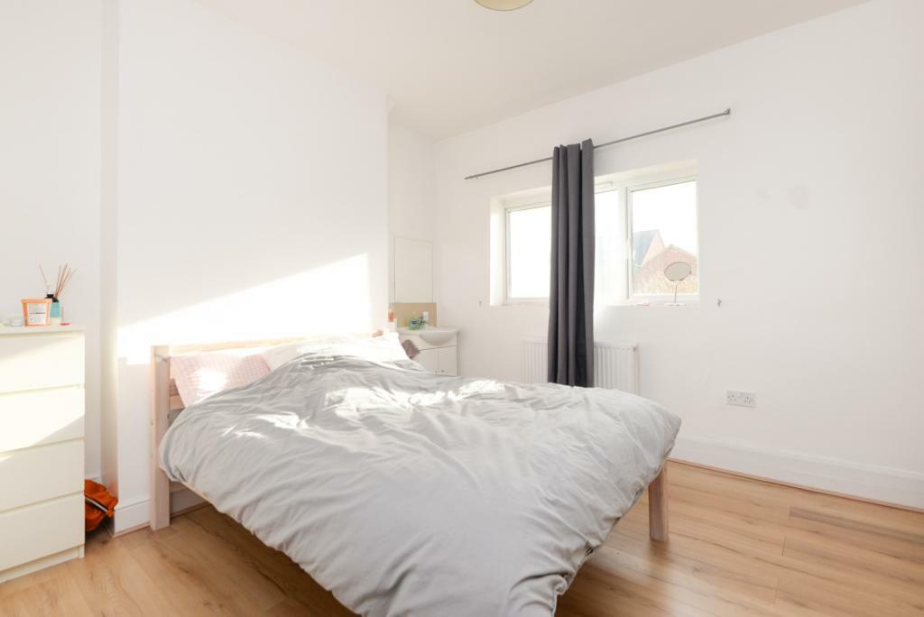 Additional image 5 of Gordon Road, CANTERBURY