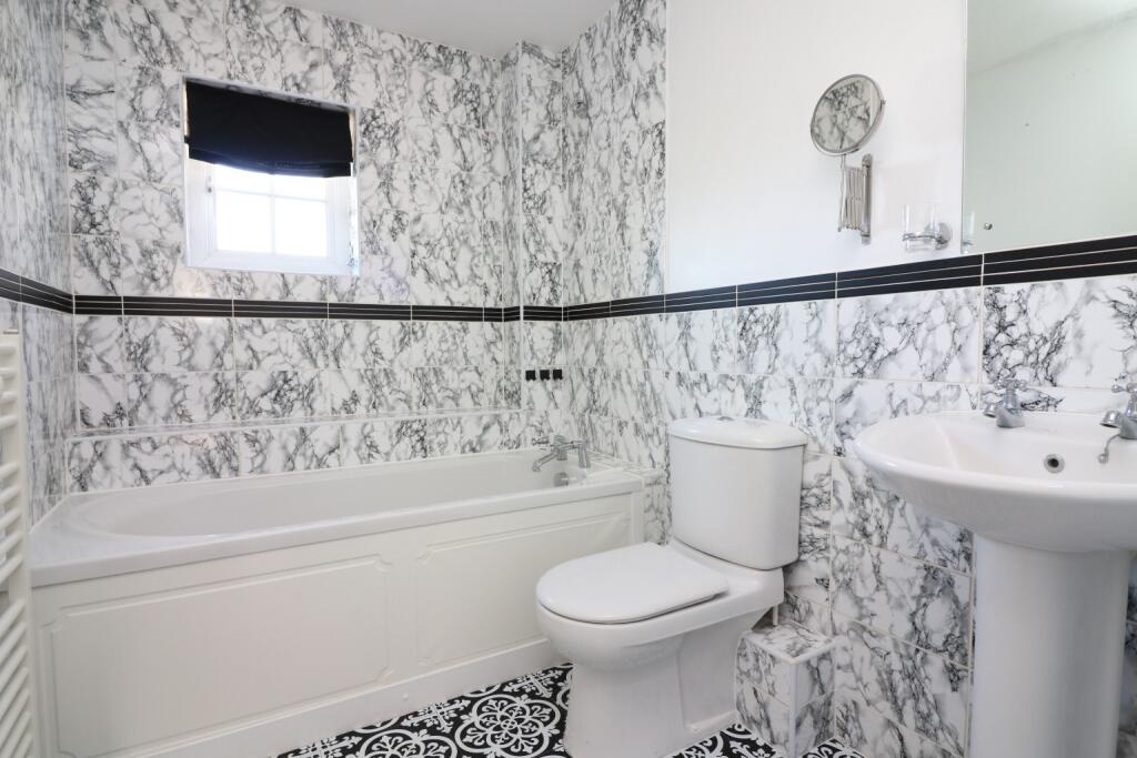 Additional image 12 of Bridge Close, Sandwich