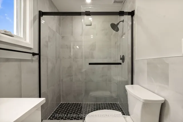 Additional image 13 of 477 Melvin Ave