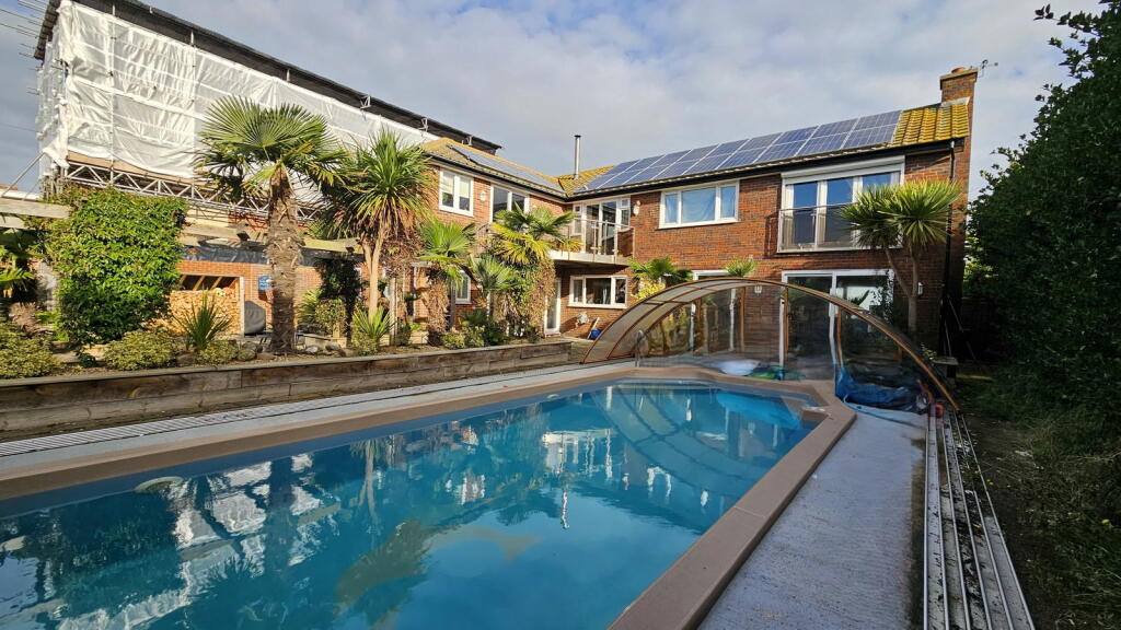 Additional image 38 of Marine Drive, Broadstairs, CT10 3LU