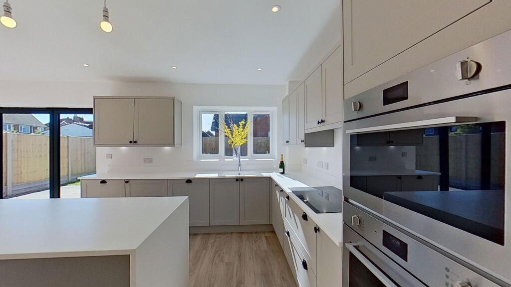 Additional image 6 of London Road, Deal, CT14 9TE