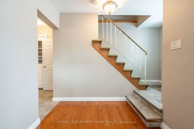 Additional image 7 of 83 Mountbatten Dr