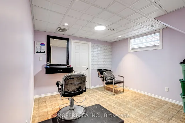 Additional image 31 of 84 East 45th St