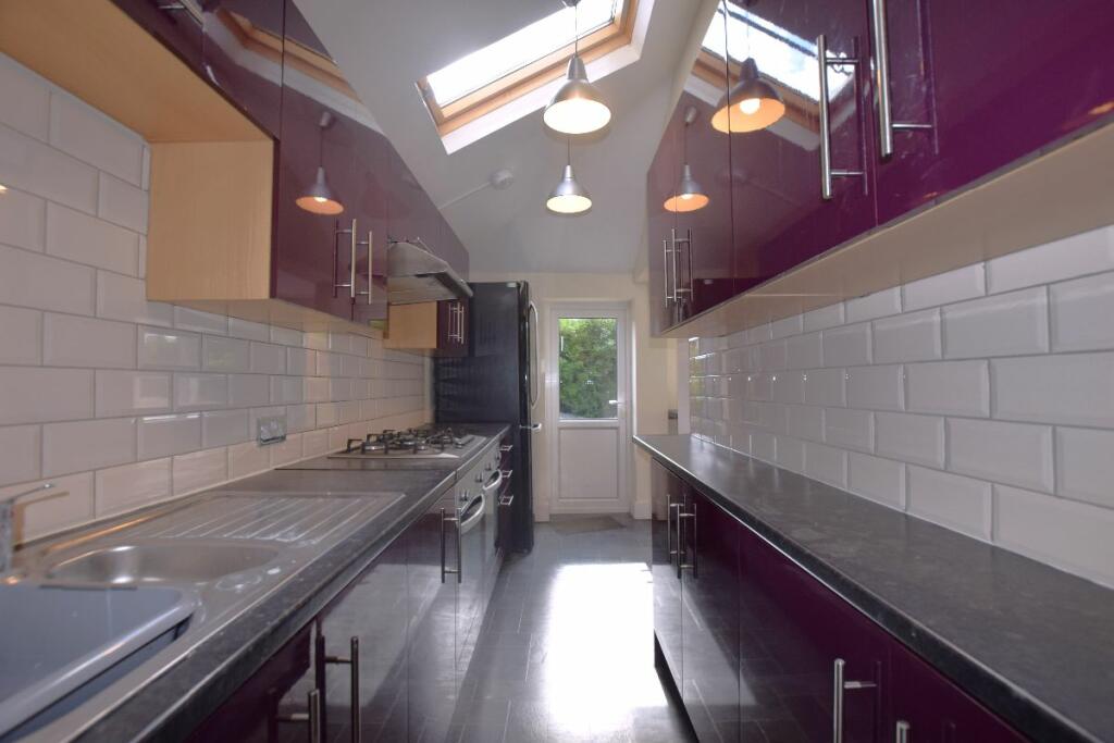 Additional image 4 of 16 Guildford Road