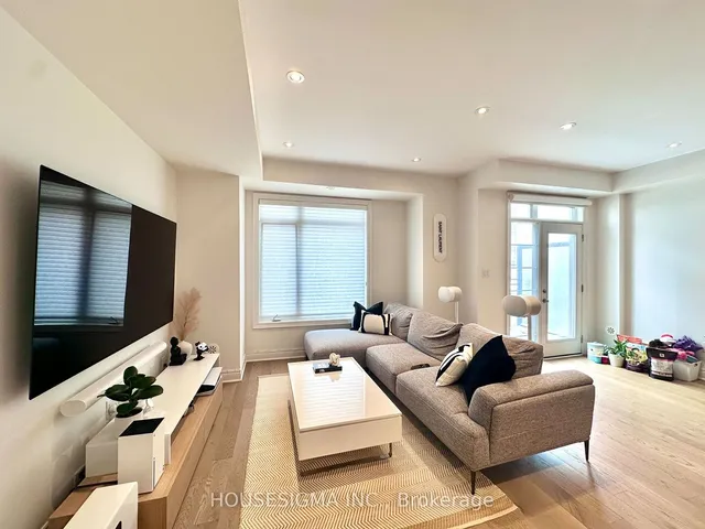 Additional image 3 of 1437 Clarriage Crt