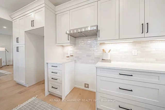 Additional image 22 of 1313 BASELINE Rd