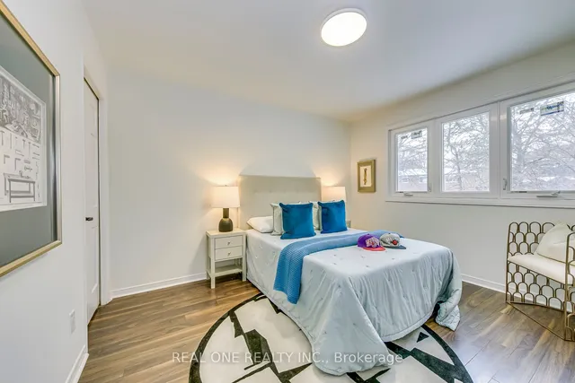 Additional image 32 of 153 Cavendish Crt