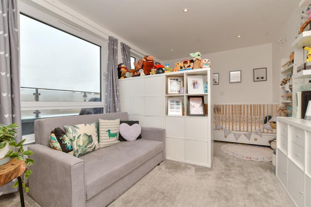 Additional image 8 of High Street, Purley, Surrey