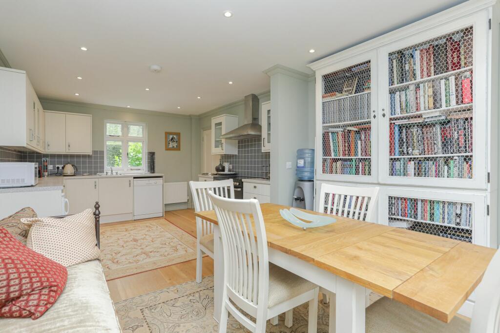 Additional image 43 of Oxney, St. Margarets-At-Cliffe, CT15