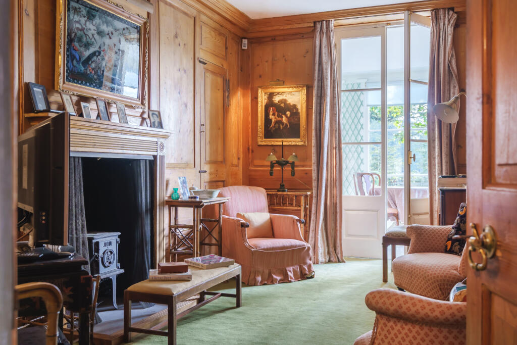 Additional image 5 of Woodnesborough, Sandwich, Kent, CT13