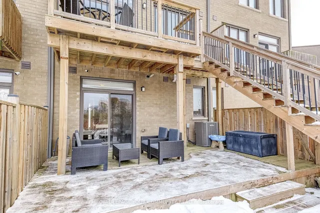 Additional image 35 of 262 Squire Cres