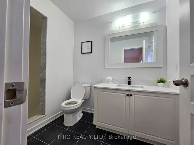 Additional image 27 of 128 Crafter Cres