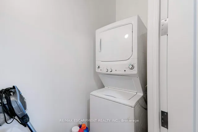 Additional image 22 of 112 King St Unit 203