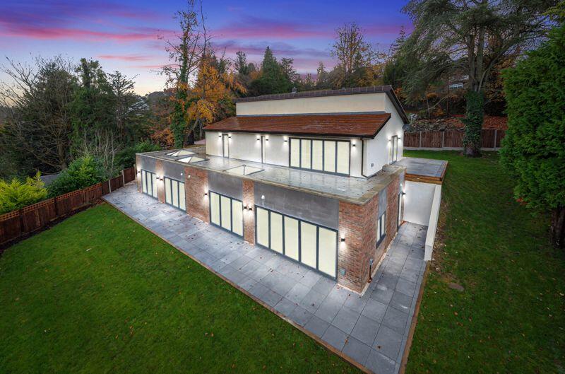 Hartley Hill, Purley