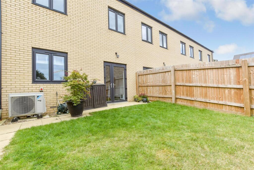 Additional image 11 of Blackthorn Road, Broadstairs, Kent