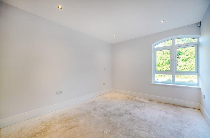 Additional image 8 of Hillview Place, Higher Drive, Purley