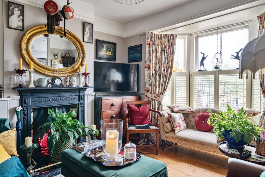 Additional image 6 of Woodnesborough Road, Sandwich, Kent, CT13