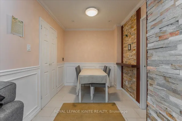 Additional image 24 of 1335 Williamsport Dr Unit 204