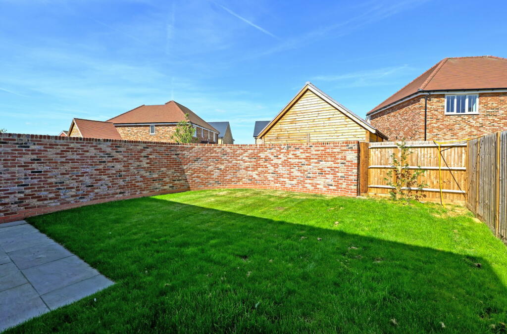 Additional image 2 of Lime Trees, Minster , Ramsgate , Kent, CT12 4FE