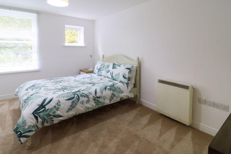 Additional image 12 of Canterbury