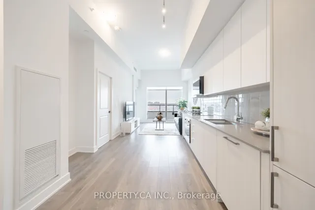 Additional image 6 of 2485 Taunton Rd Unit 427