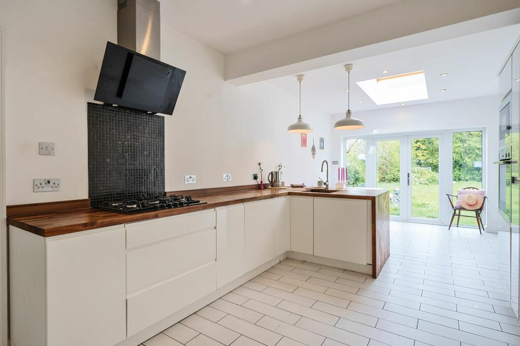 Additional image 16 of Woodcote Road, Purley, CR8