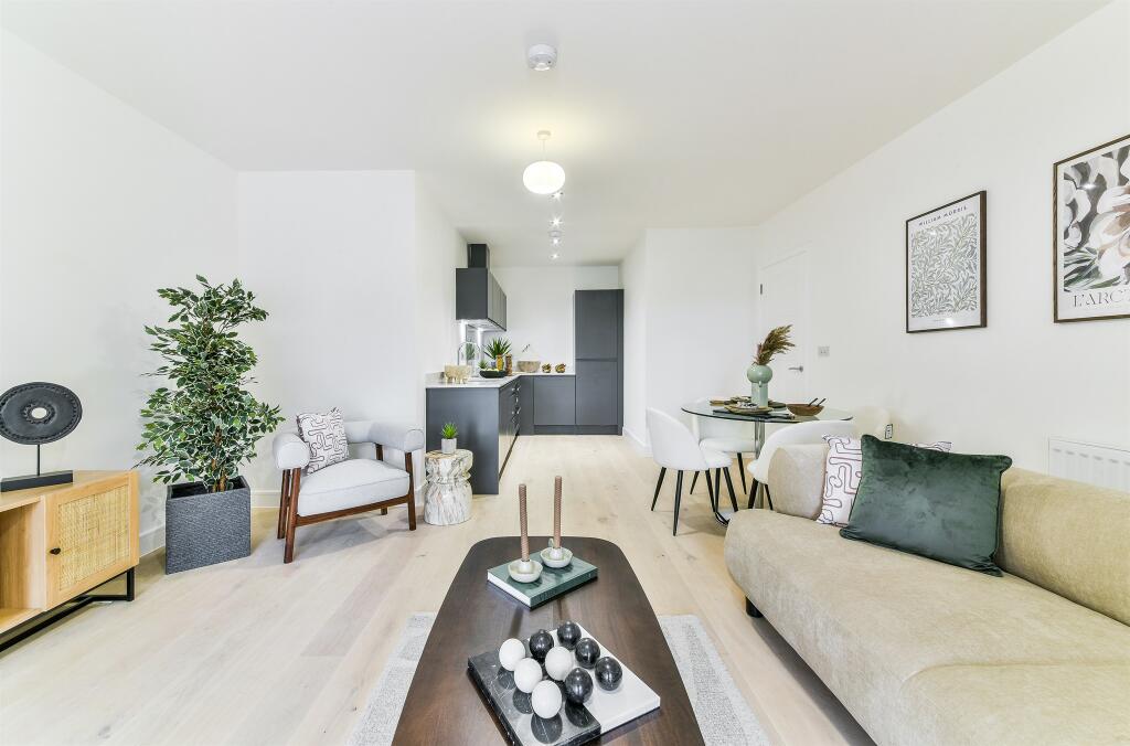 Additional image 10 of Russell Hill Road, Purley