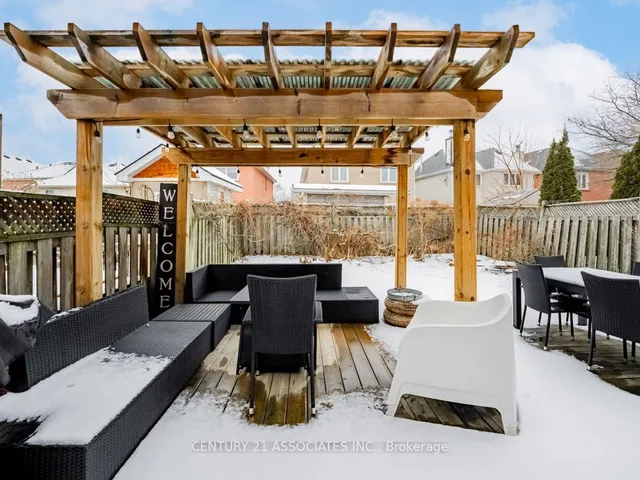 Additional image 36 of 137 Cove Cres