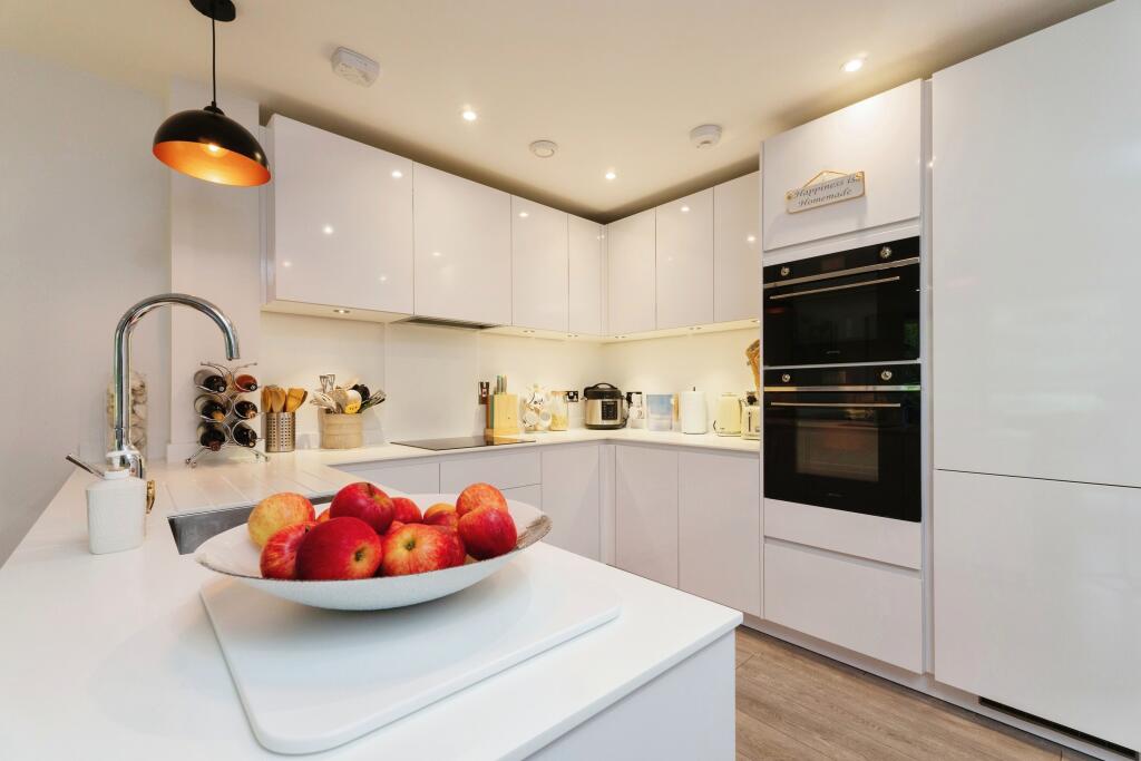 Additional image 19 of Old Lodge Lane, Purley, CR8