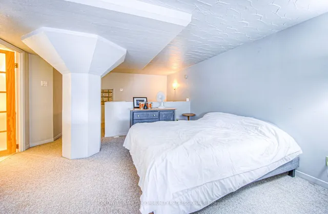 Additional image 27 of 50 Main St Unit 314