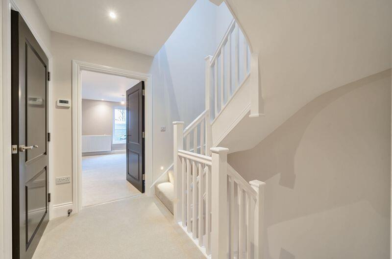 Additional image 19 of Selcroft Road, Purley