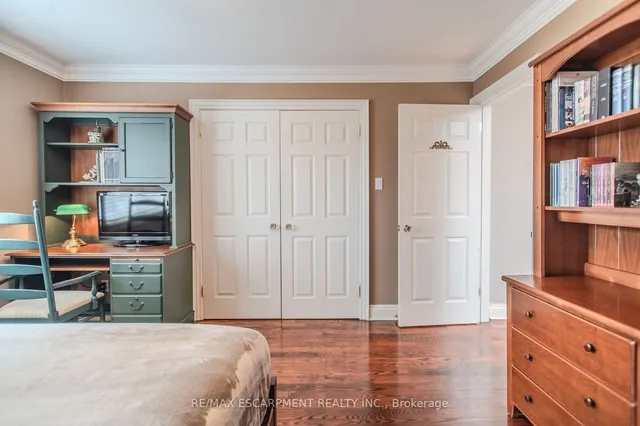 Additional image 18 of 56 Cameo St