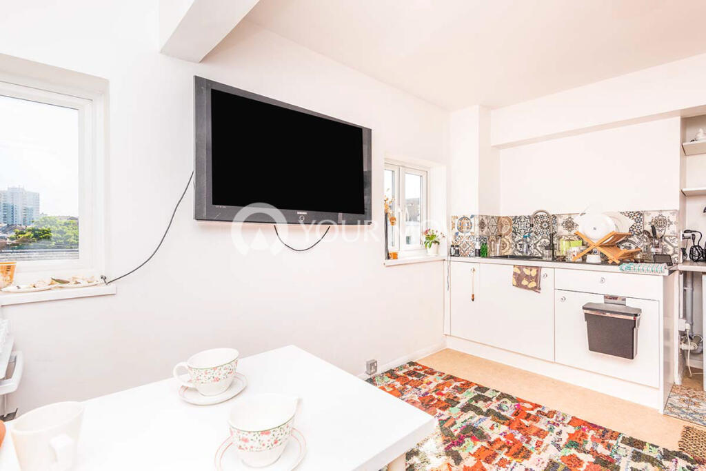 Additional image 8 of Flat 3, Effingham Street, Ramsgate, Kent, CT11