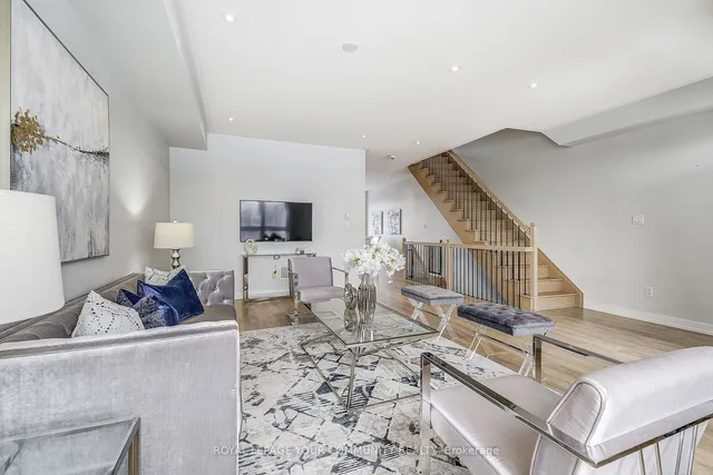 Additional image 20 of 262 Squire Cres