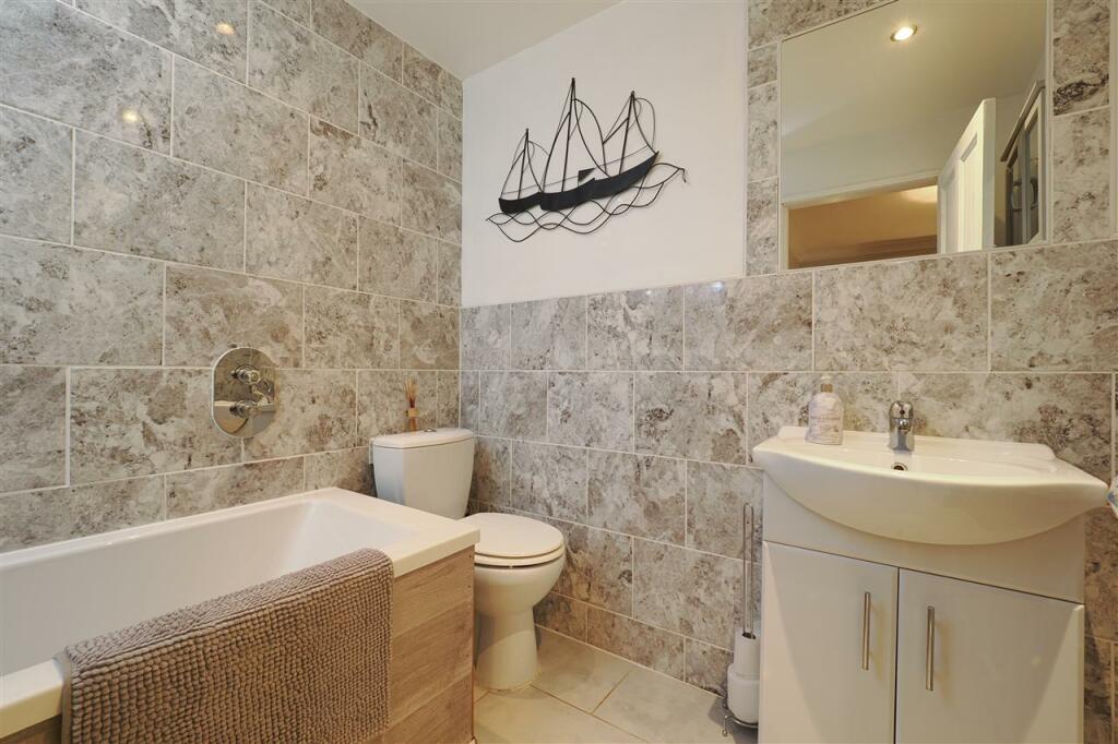 Additional image 19 of Barfreston Court Cottages, Barfrestone