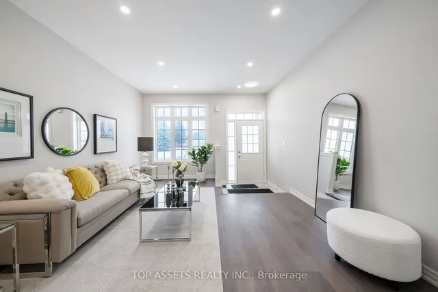 Additional image 5 of 3066 8th Line