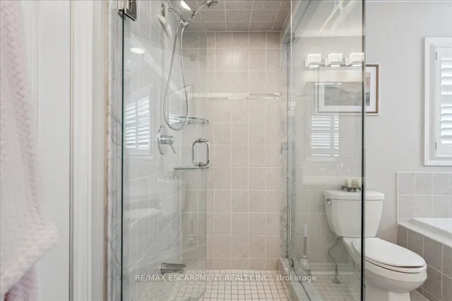 Additional image 30 of 4264 Adobe Gate