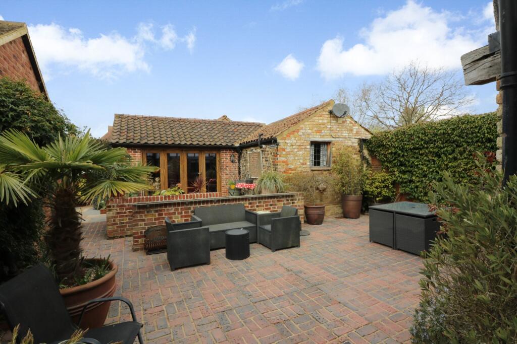 Additional image 4 of Loop Street, Sandwich