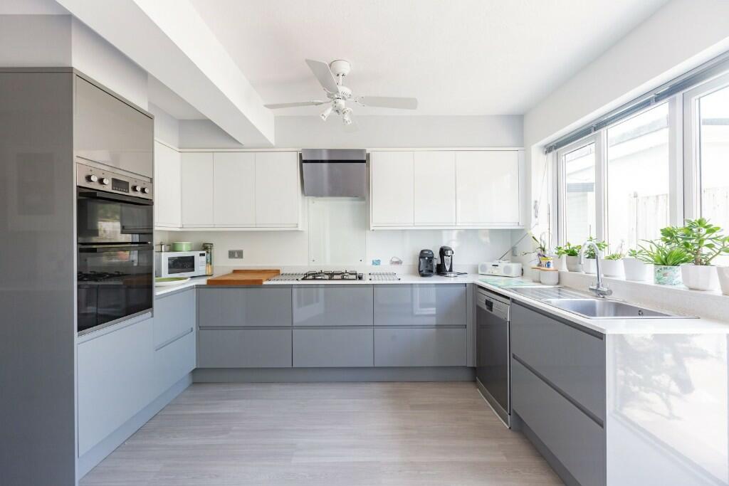 Additional image 16 of Dumpton Park Drive, Broadstairs, Kent, CT10