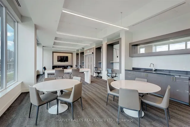 Additional image 21 of 415 Main St Unit 510