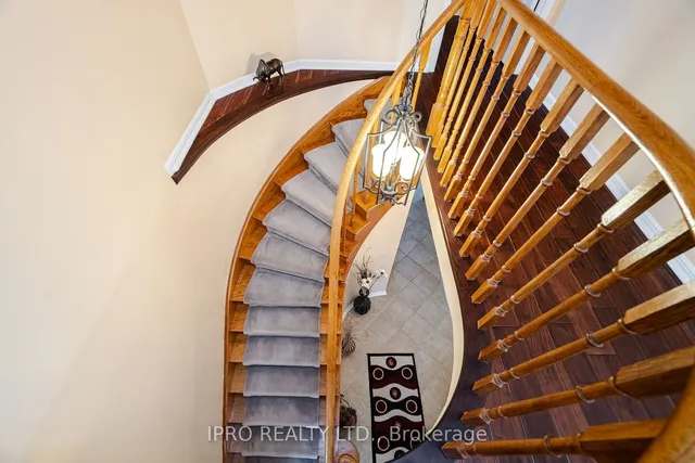 Additional image 18 of 1615 Sir Monty's Dr