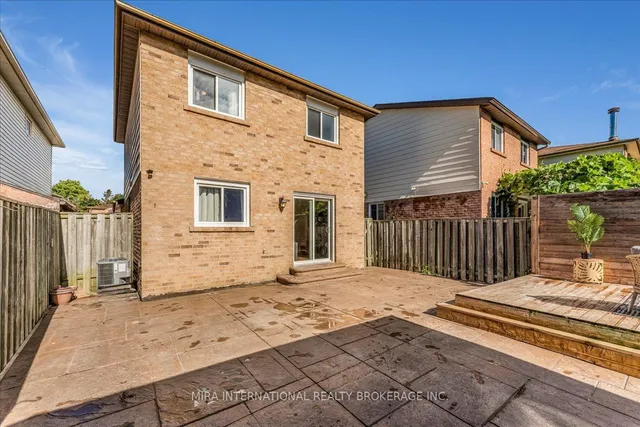 Additional image 17 of 113 Martindale Cres