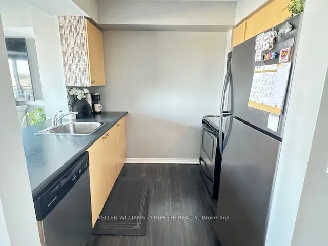 Additional image 12 of 215 Queen St Unit 711