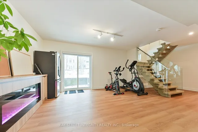 Additional image 33 of 1306 Amber Cres