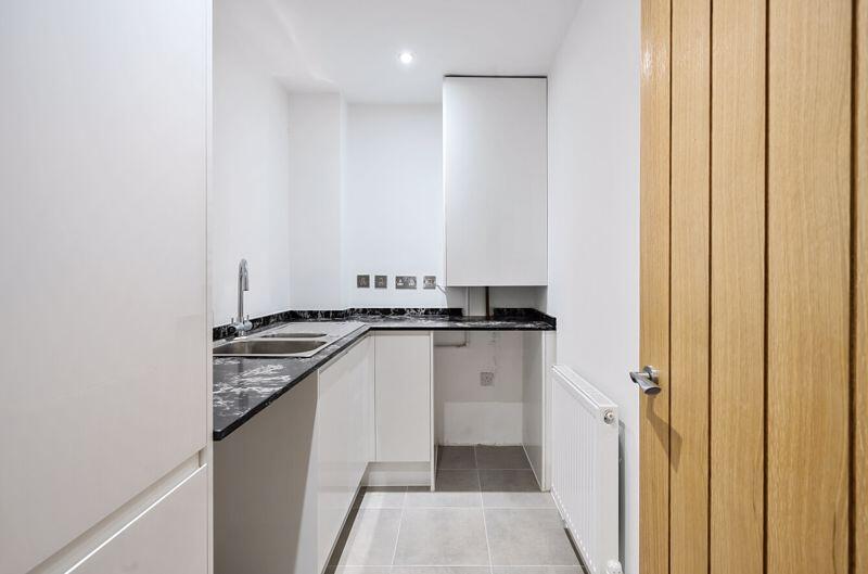 Additional image 6 of Shady Close, Kenley