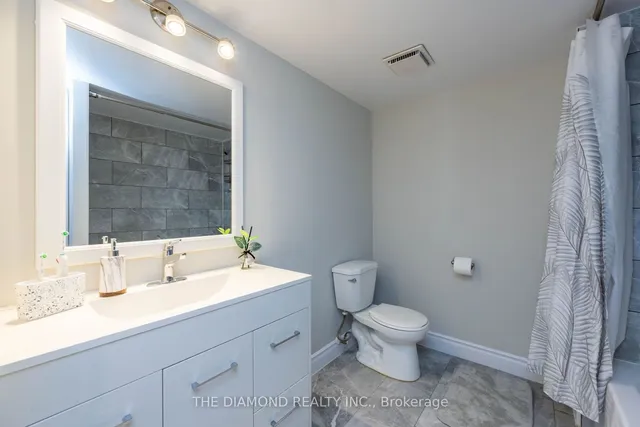 Additional image 10 of 4205 Shipp Dr Unit 1502