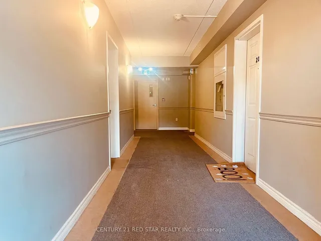 Additional image 22 of 1370 MAIN St Unit 204