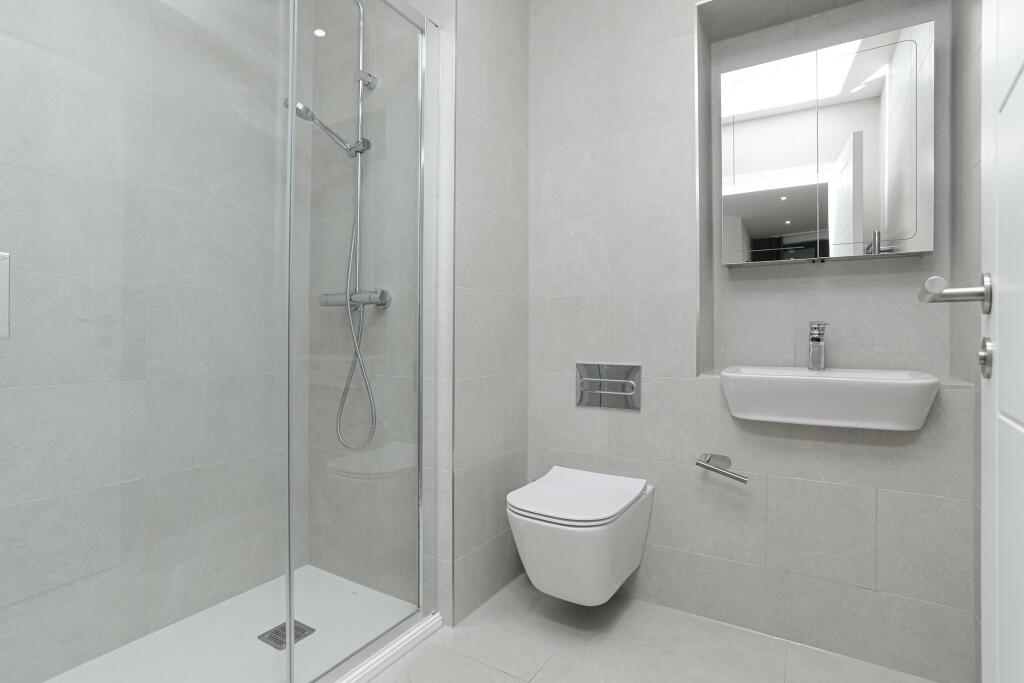 Additional image 18 of Beach Drive, Sea View, CT11