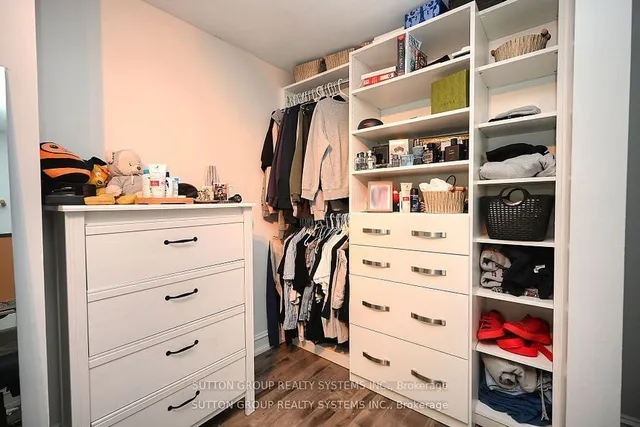 Additional image 21 of 400 Bloor St Unit 68